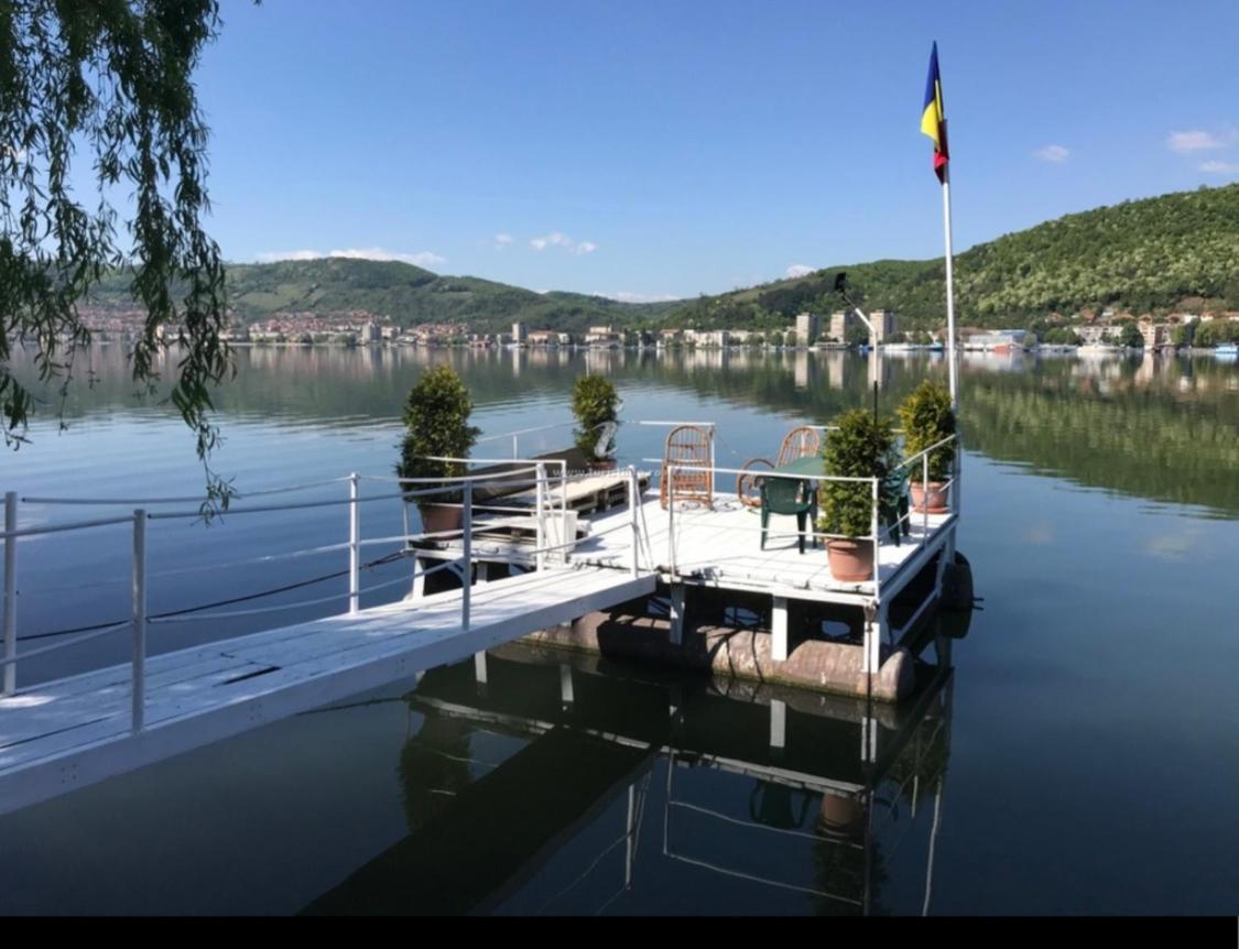 Chalet Orsova Hotel Exterior photo